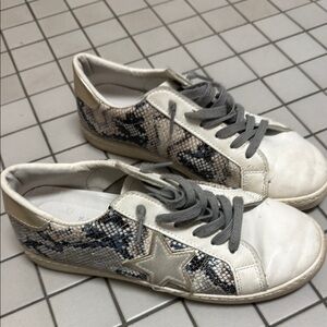 Vintage Hanana Bianca Betsy Gold Snake women’s Sz 8